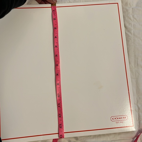 Coach NEW Gift Box, - Picture 2 of 6